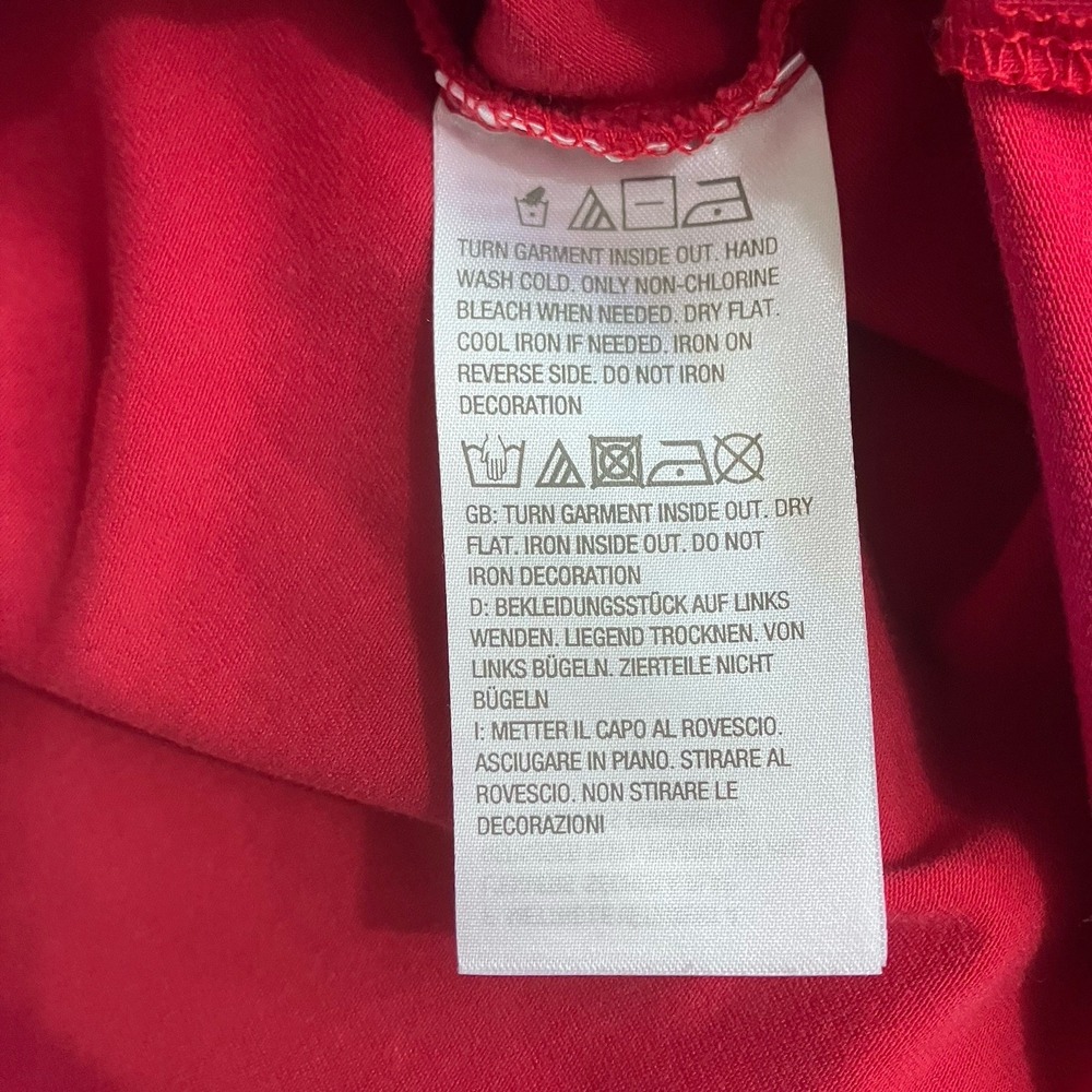 Quaker Factory Scottie Dog Red Holiday Hooded Long Sleeve Top 1X Christmas - Picture 11 of 13